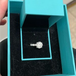 Sparkling Silver Solitaire Engagement Ring with Clear Center Stone